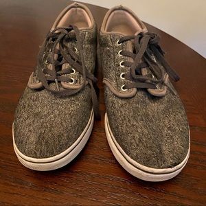 Vans Grey Lace Ups Women’s 7.5 GUC